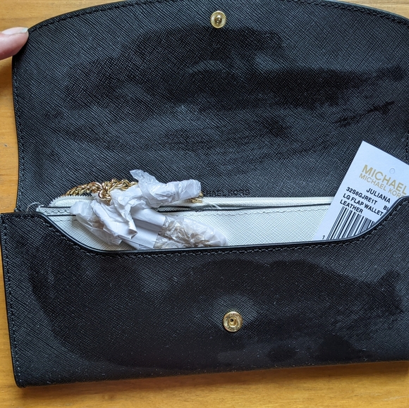 BNWT Michael Kors Large leather flap wallet (3pcs) - Picture 3 of 6